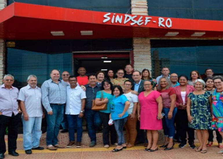 Sinsjustra parabeniza nova diretoria do Sindsef-RO